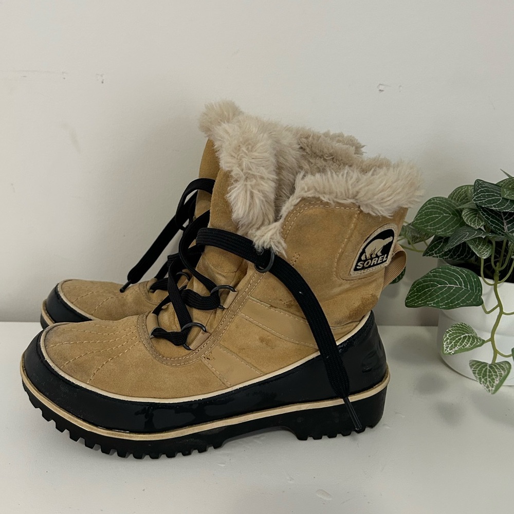 SOREL winter boots